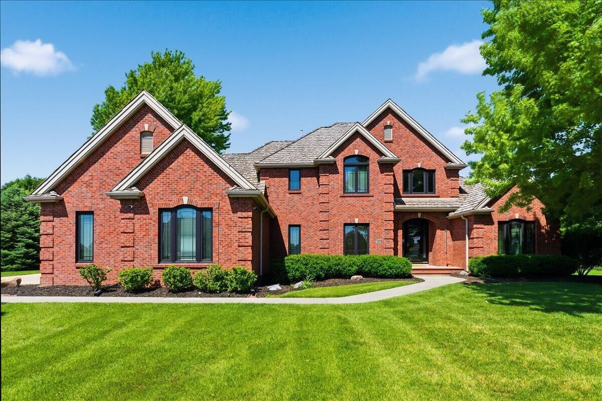 Property Photo: 417 Golden Oaks Drive IA 51503