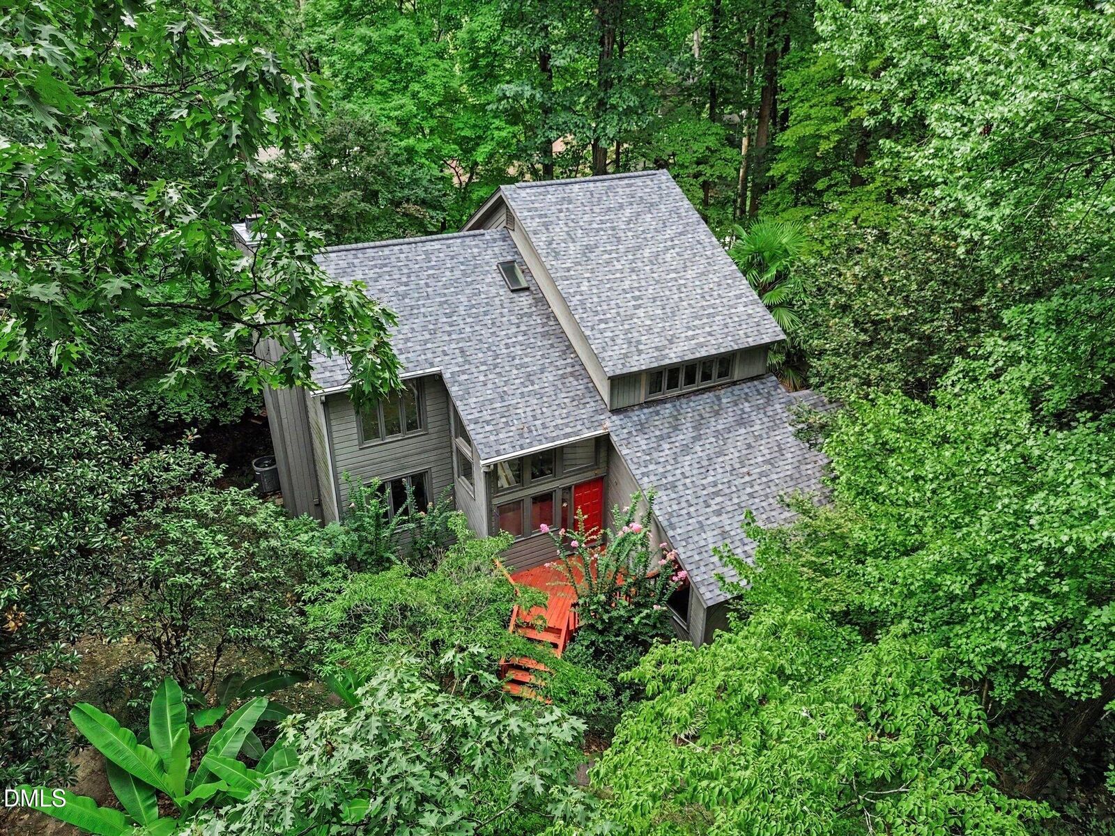 Property Photo:  814 Lake Forest Drive  NC 27615 