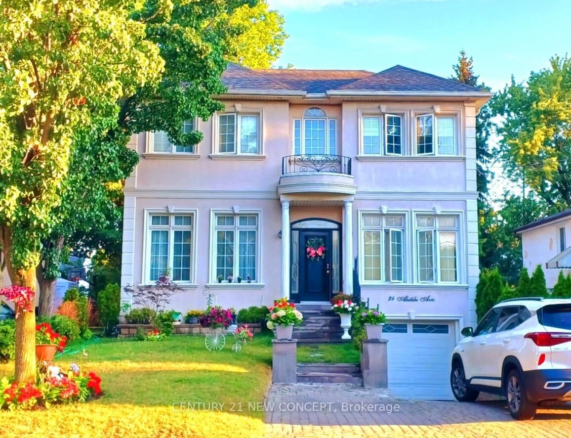 Property Photo: 24 Abitibi Avenue ON M2M 2V1