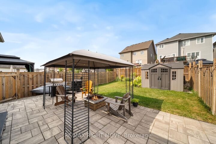 Property Photo:  90 Pearl Drive  ON L3V 0A6 
