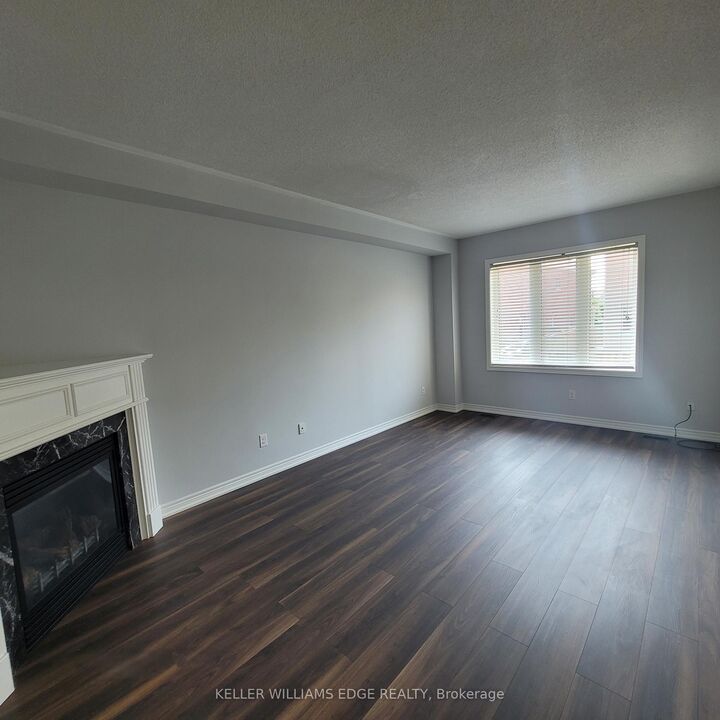 Property Photo:  5546 Oscar Peterson Boulevard  ON L5M 0V4 