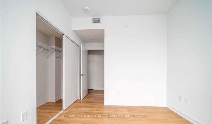 Property Photo:  117 McMahon Drive 1503  ON M2K 2X9 