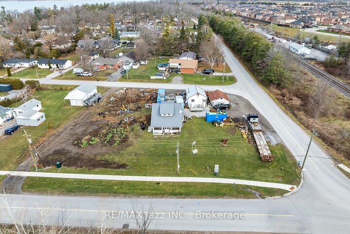 Property Photo: 140 Victoria Street ON L0K 1A0