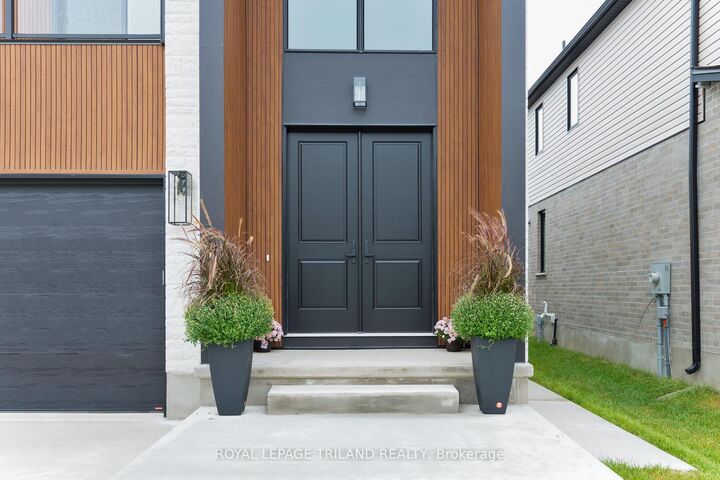 Property Photo:  3931 Big Leaf Trail  ON N6P 0A3 