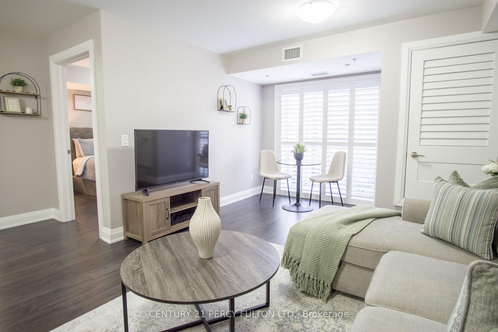 Photo de la propriété: 481 Rupert Avenue 201 ON L4A 1Y7
