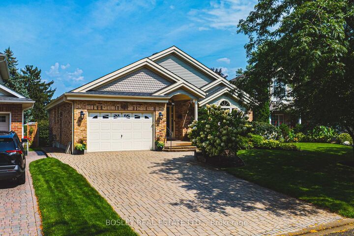Property Photo: 4011 Azalea Crescent ON L0R 2C0