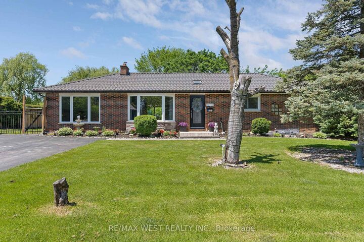 Property Photo:  16731 Leslie Hill Road Main  ON L0P 1N0 