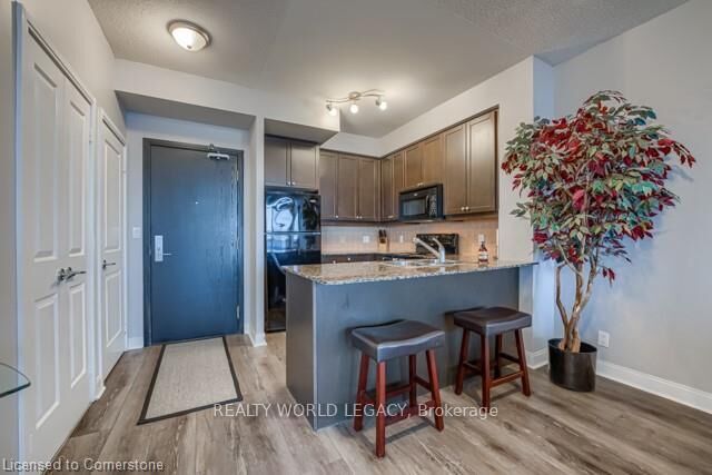 Property Photo:  90 Absolute Avenue 2202  ON L4Z 0A3 