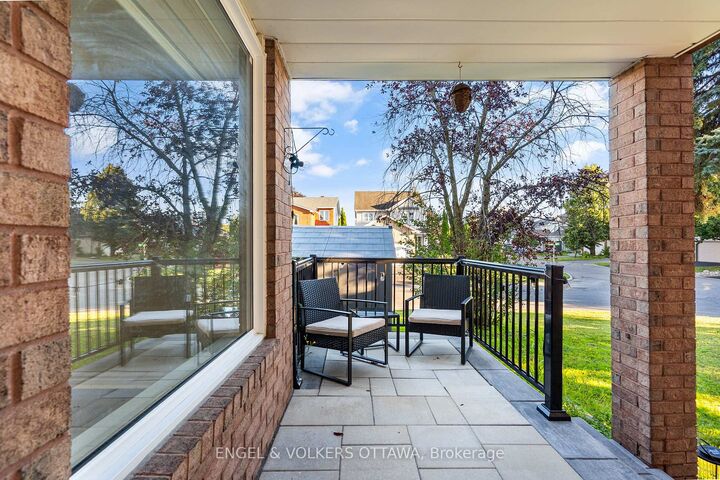 Property Photo:  6529 Tooney Drive  ON K1C 7G9 