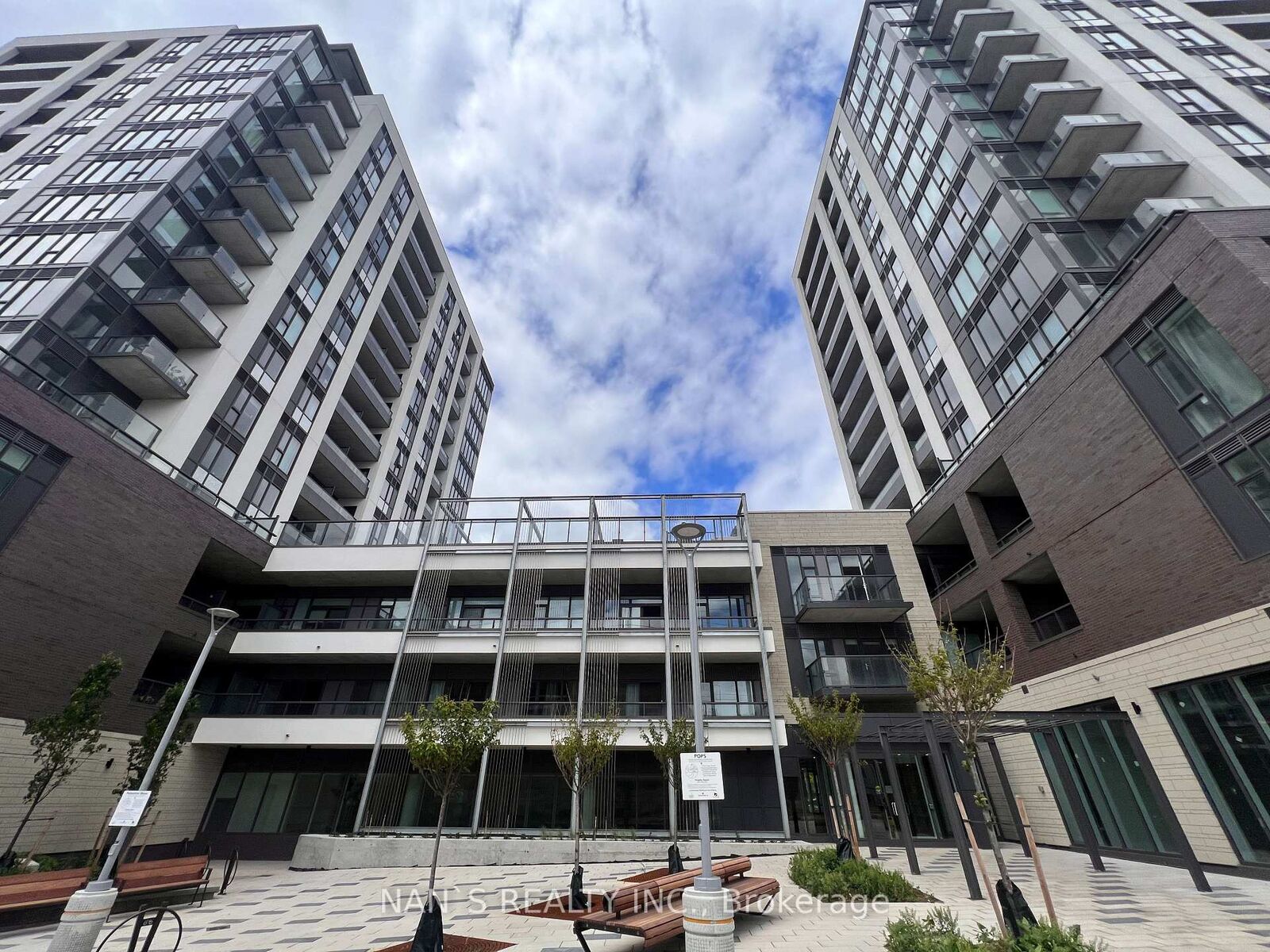 Property Photo:  715 Davis Drive B602  ON L3Y 0J2 