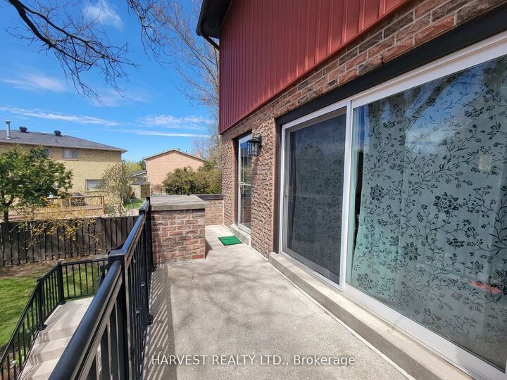 Property Photo:  55 Ashglen Way  ON L3R 3A6 