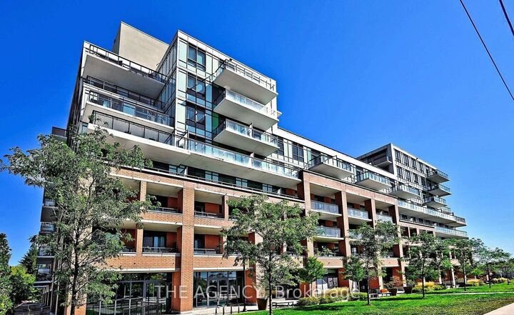 Property Photo:  11611 Yonge Street 809  ON L4E 1G2 