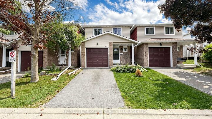 Property Photo:  304 Bluevale Street B  ON N2J 4G3 