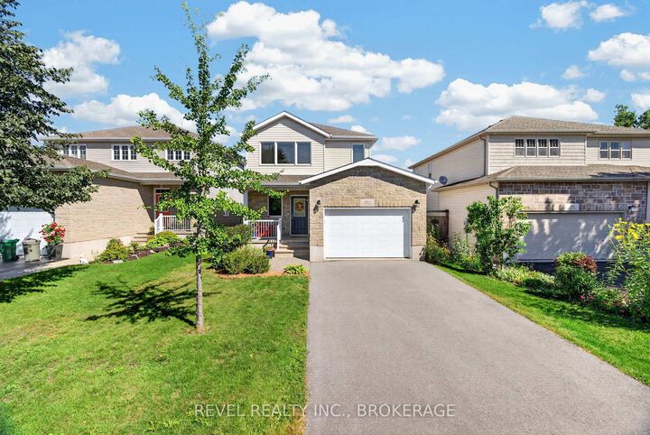 Property Photo:  1304 Grace Avenue  ON K7P 0G8 