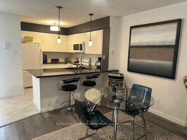 Property Photo:  51 Trott Boulevard 167  ON L9Y 5B8 