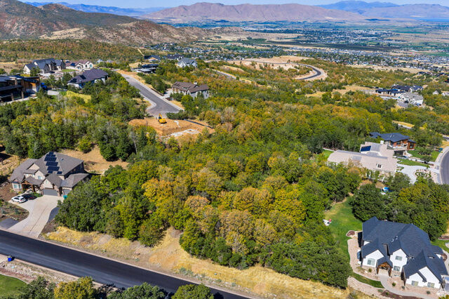 Property Photo:  1095 S Woodland Dr 101  UT 84653 