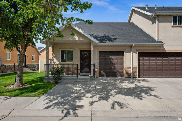 Property Photo: 13580 S Florenza Way E UT 84020