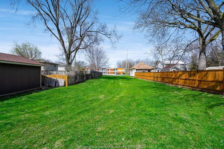 Property Photo:  97 County Rd 50 West  ON N0R 1G0 