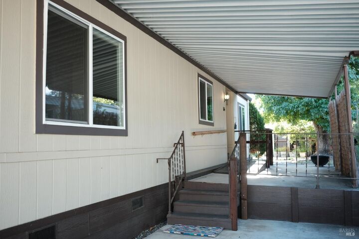 Property Photo:  184 Mosscreek Court  CA 95409 