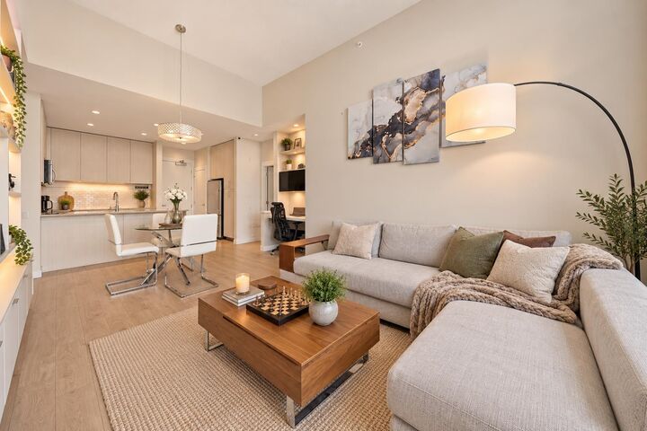Property Photo:  550 Seaborne Place 416  BC V3B 0L3 