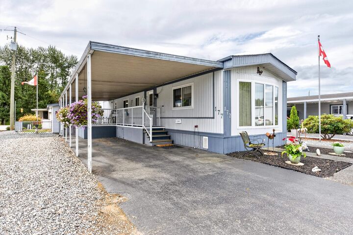 Property Photo:  27111 0 Avenue 177  BC V4W 2T4 