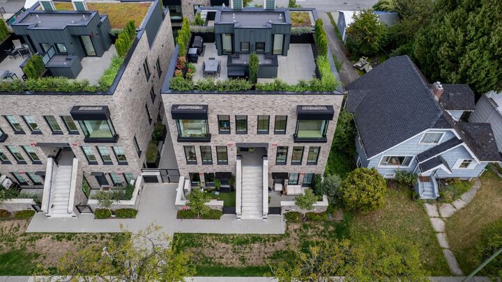 Property Photo:  157 W King Edward 102  BC V5Y 2H8 