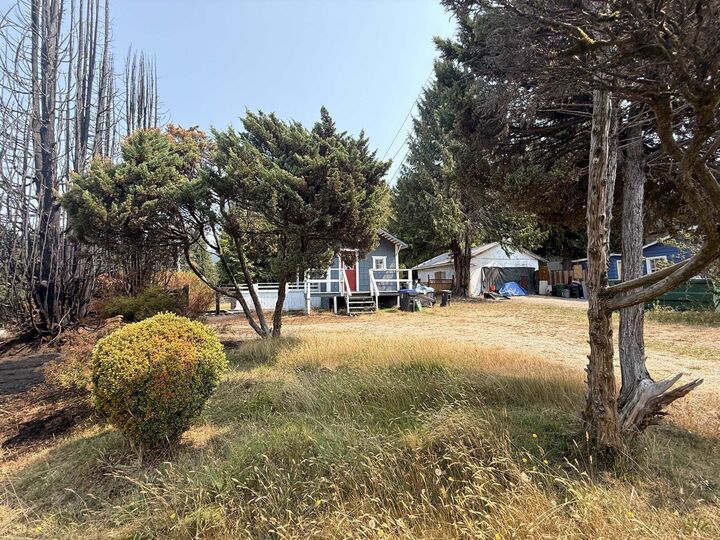Property Photo:  5694 Wharf Avenue  BC V0N 3A0 