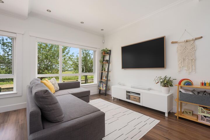 Property Photo:  13028 No. 2 Road 1  BC V7E 6S4 