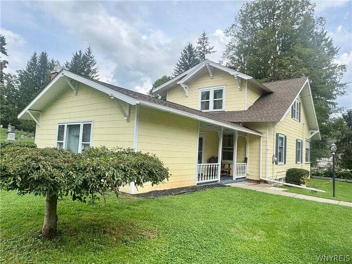 Property Photo:  47 Medbury Avenue  NY 14727 