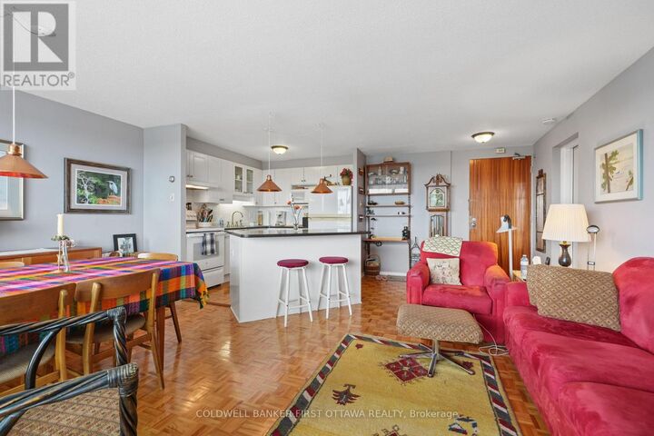 Property Photo: 3100 Carling Avenue 817 ON K2B 6J6