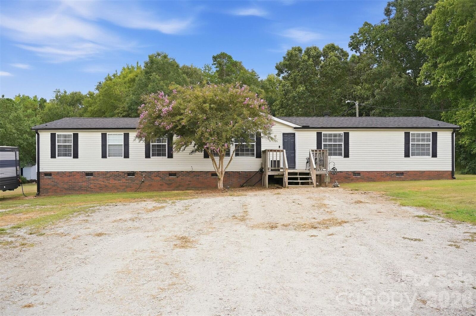 Property Photo: 4688 Taxahaw Road SC 29720