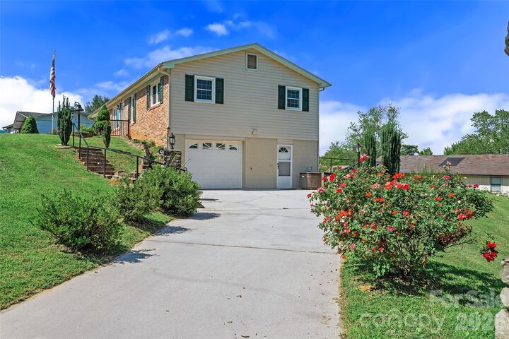 Property Photo:  54 Terrace Drive  NC 28787 