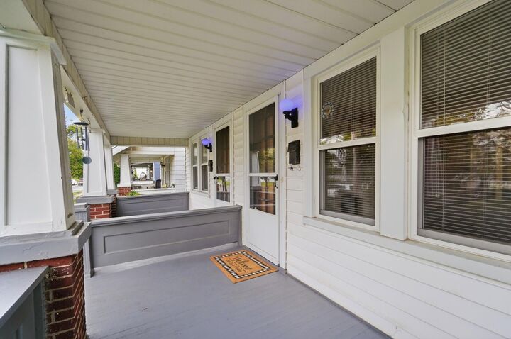 Property Photo:  233 E Jenkins Avenue  OH 43207 