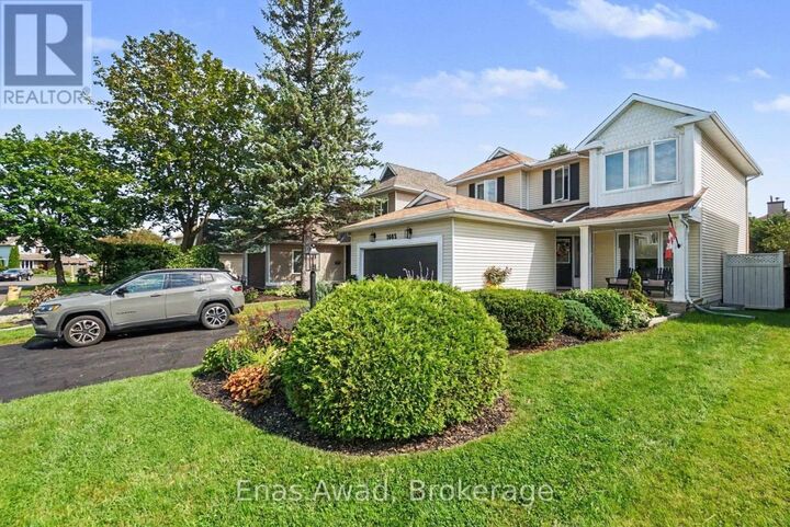 Property Photo:  1665 Teakdale Avenue Upper  ON K1C 6M2 