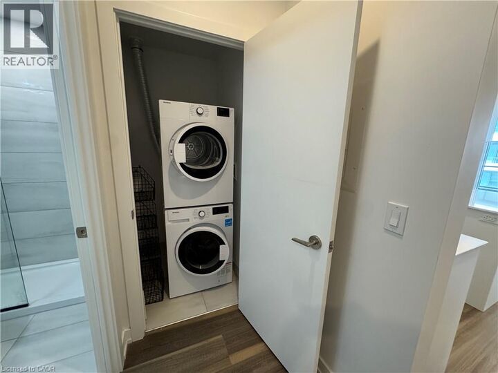 Property Photo: 15 Wellington Street 1701 ON N2G 0E4