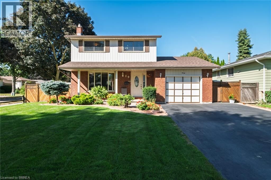 Property Photo:  20 Wildflower Lane  ON N3R 6B4 