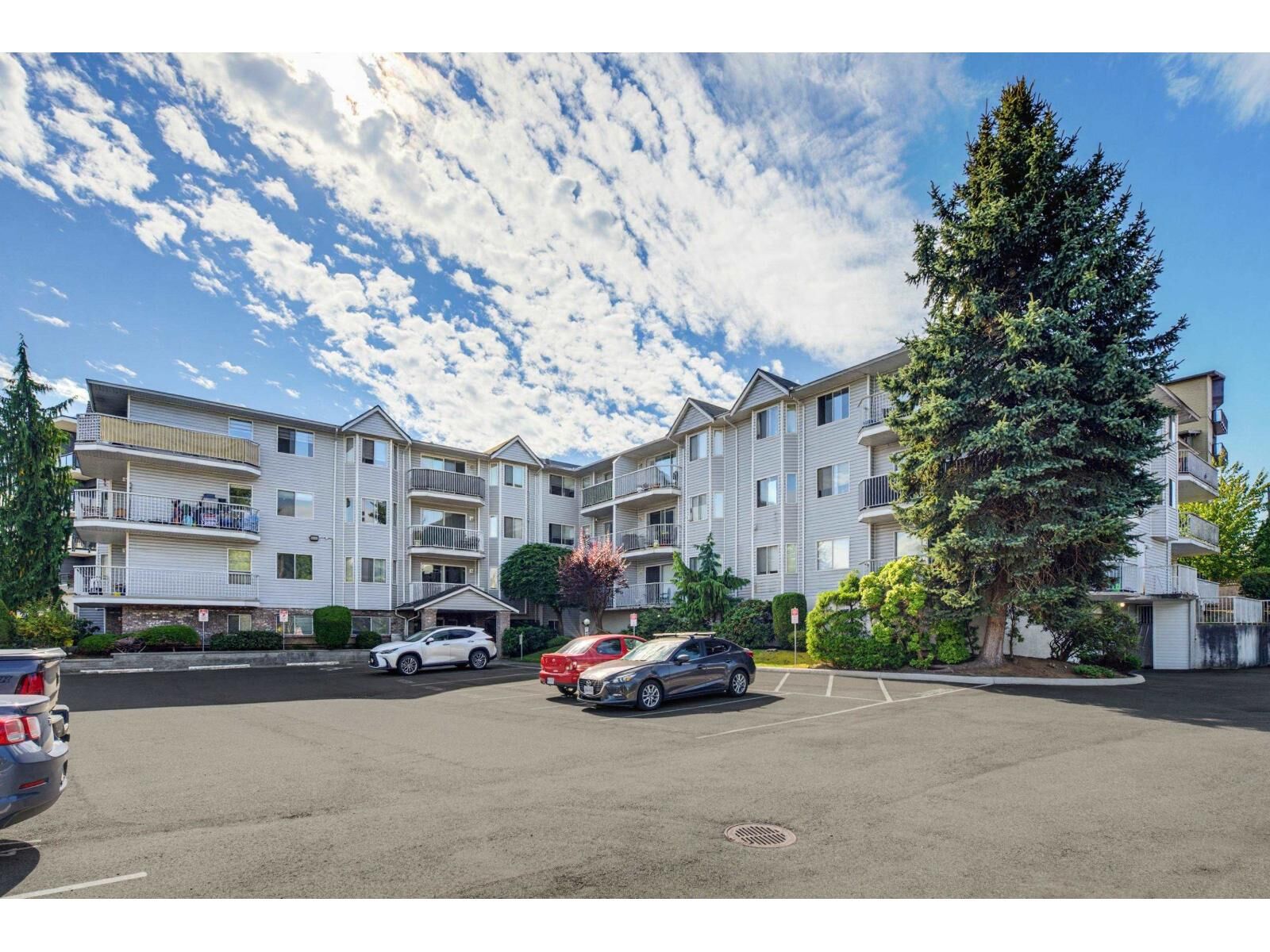 Property Photo:  2750 Fuller Street 102  BC V2S 3K1 