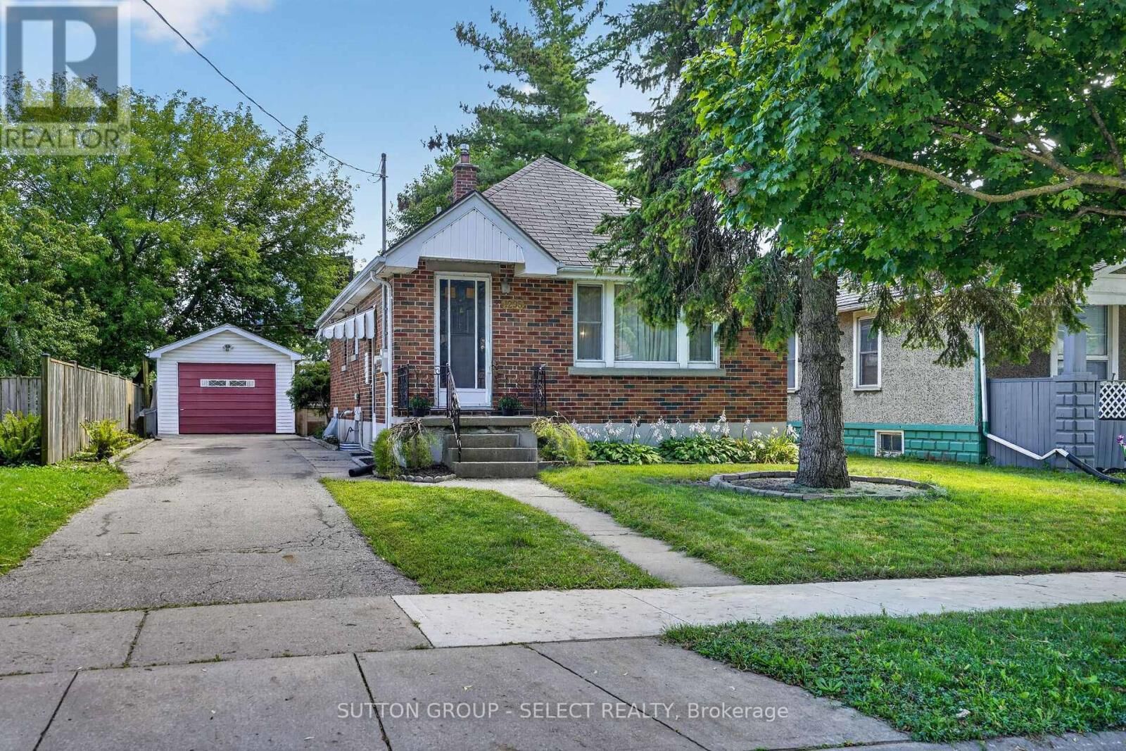 Property Photo: 1295 York Street ON N5W 2V5