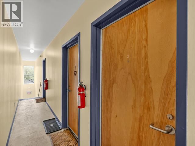 Property Photo:  2-4069 4th Avenue  YT Y1A 1H1 