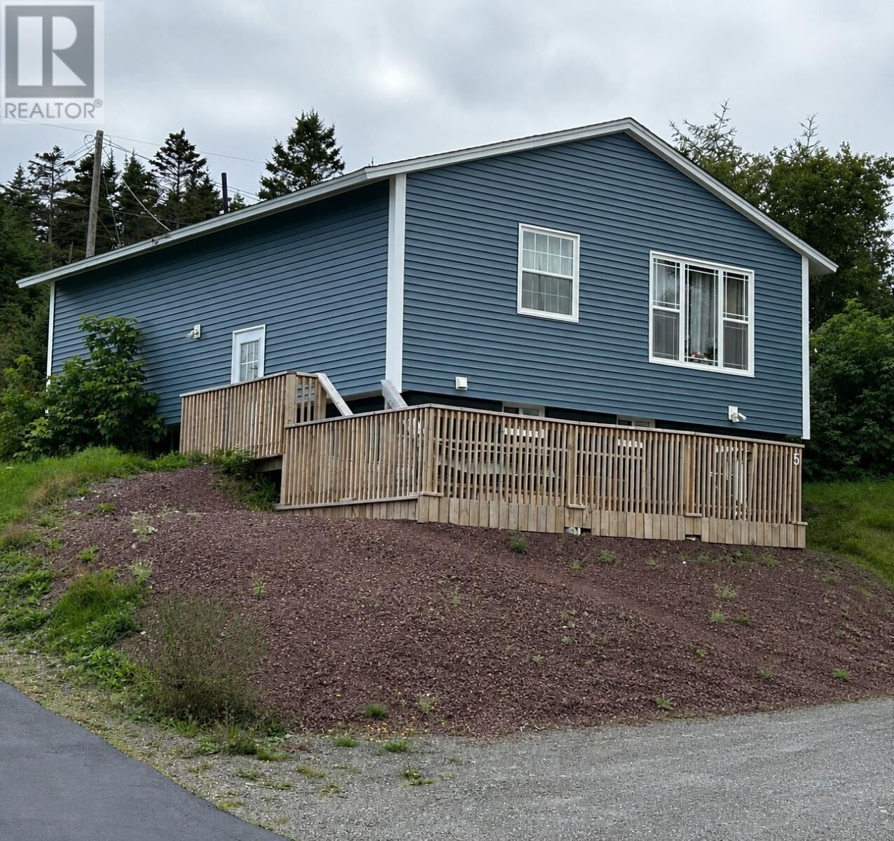 Property Photo:  5 Harris Drive  NL A0E 2M0 