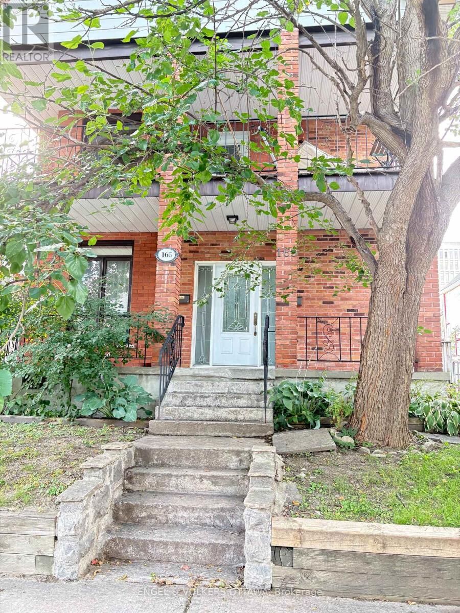 Property Photo:  165 Patterson Avenue East 2  ON K1S 1Y4 