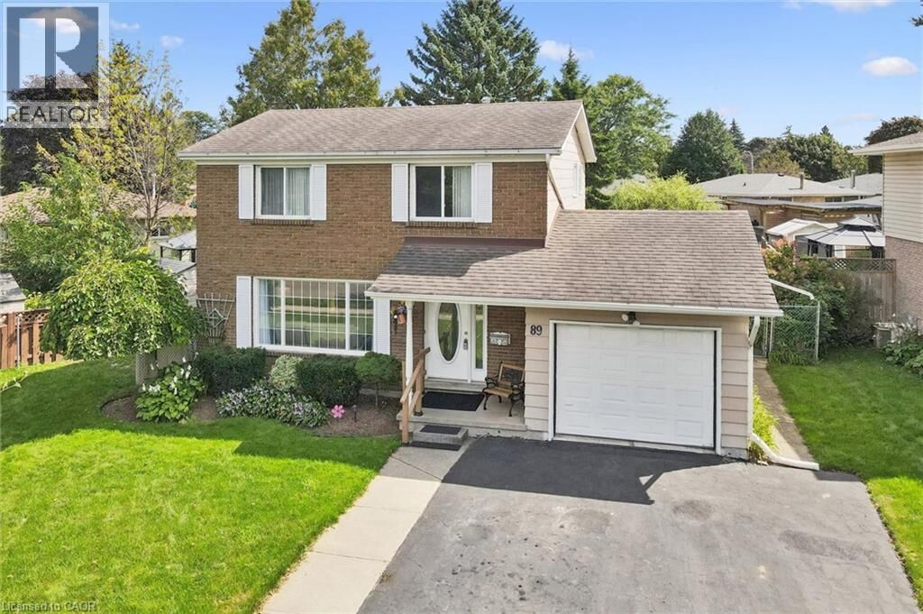 Property Photo:  89 Kingswood Drive  ON N2E 1A9 