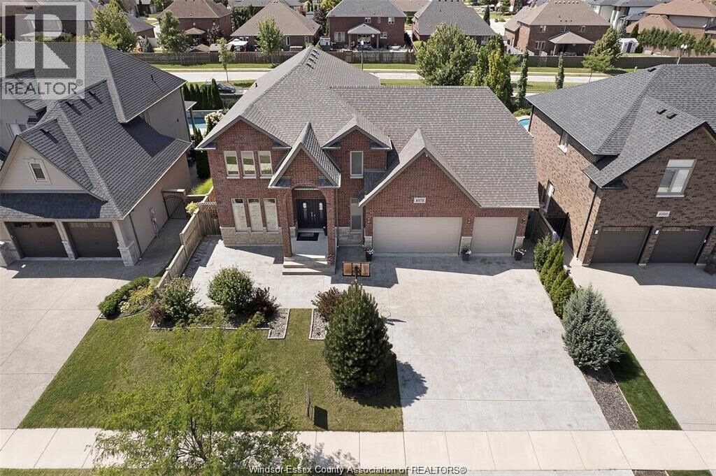 Property Photo: 1078 Charlotte ON N8L 0X8