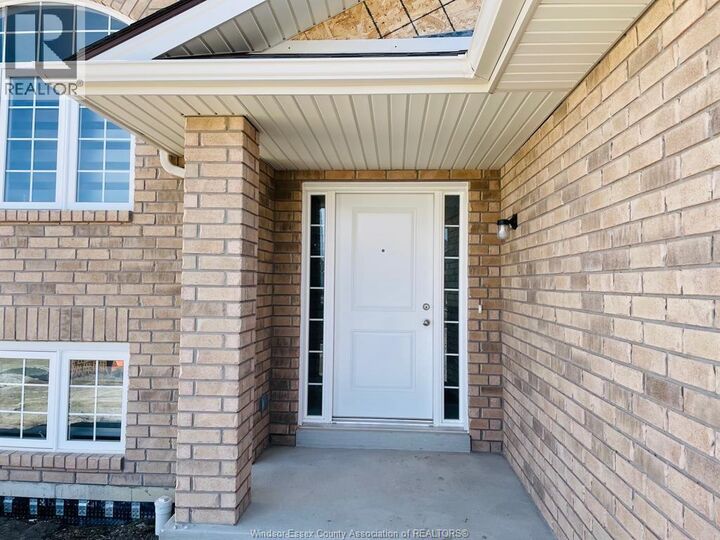 Property Photo:  393 Mulberry Lane  ON N0R 1A0 