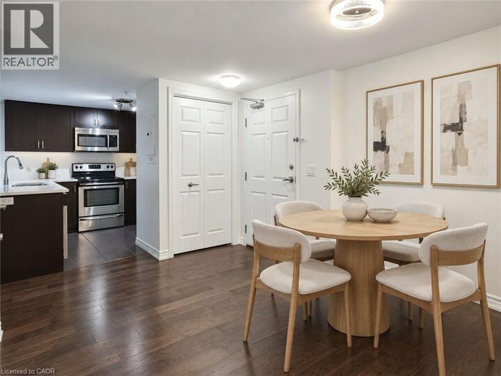 Property Photo:  50 Bryan Court Ll05  ON N2A 4N4 