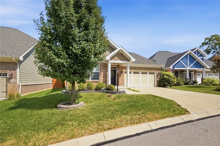 Property Photo:  2716 E Millstone Drive  OH 45420 