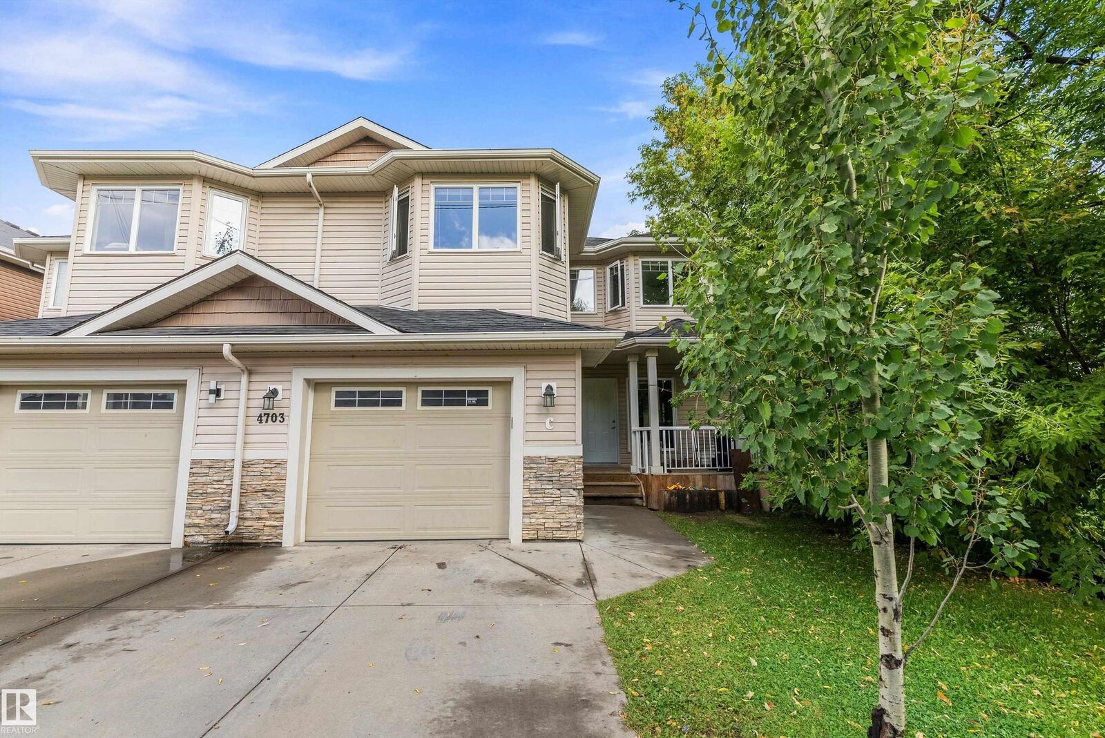 Property Photo:  4703 49 Avenue C  AB T9E 7H8 