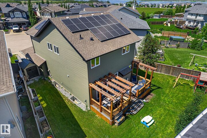 Property Photo:  913 Goshawk Point(E) NW  AB T5S 0H6 