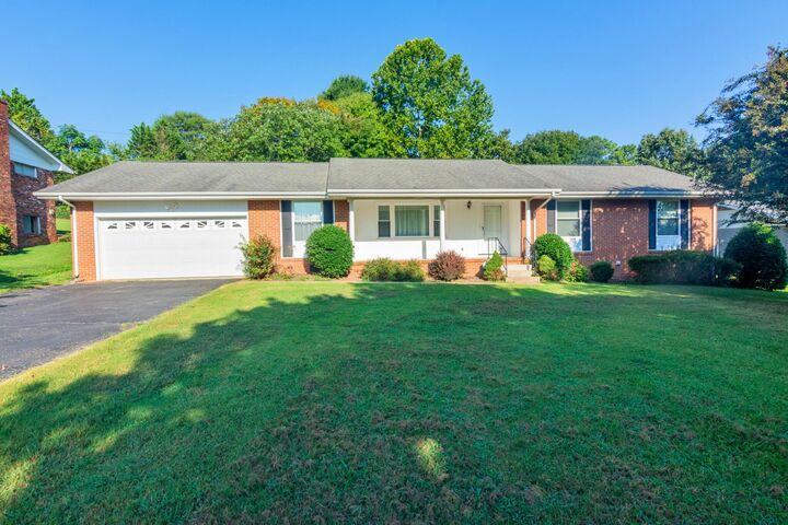 Property Photo:  1723 Verona Drive  TN 37421 