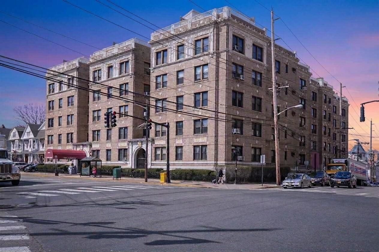 Property Photo: 2787 Kennedy Blvd 514 NJ 07306